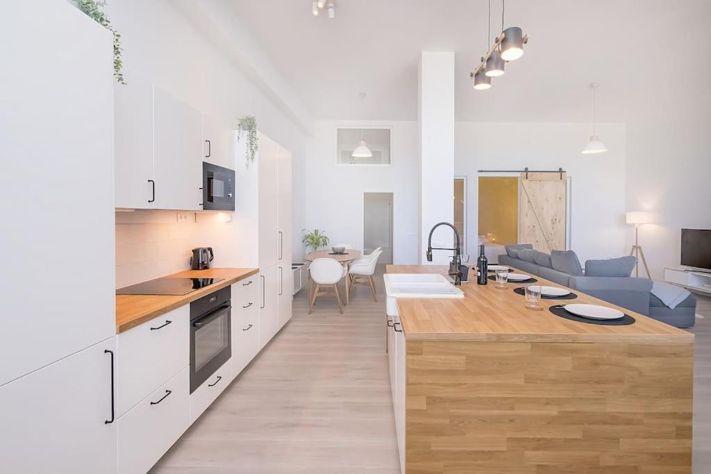 Homey Apt Competa Luaran gambar